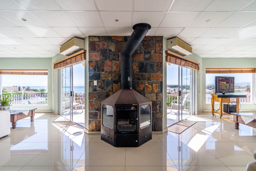 11 Bedroom Property for Sale in Gordons Bay Village Western Cape